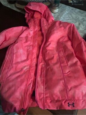 Under Armour Girls' Bright Pink Hooded Puffer Jacket
